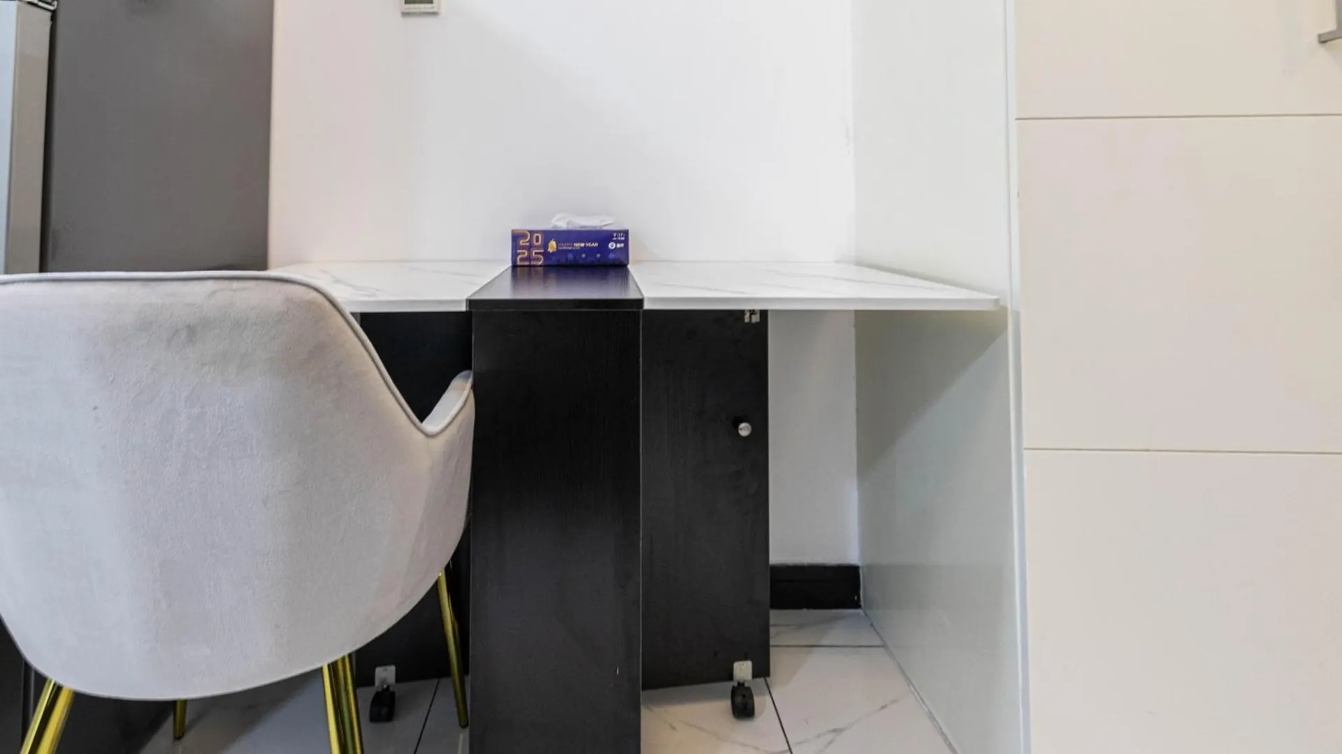 Bright Studio Crystal Residence Jvc Dubai