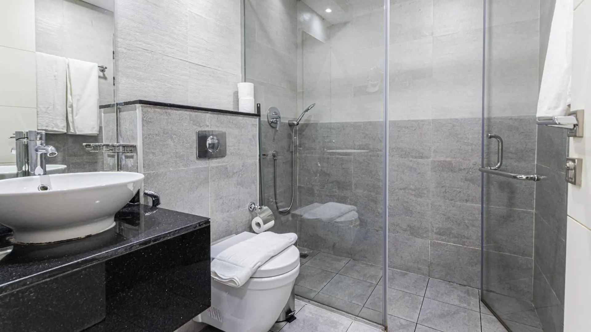 Bright Studio Crystal Residence Jvc Dubai 0*,  United Arab Emirates